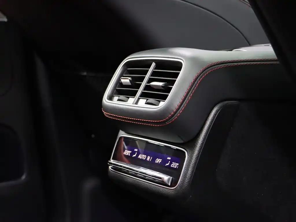 Mercedes-Benz GLE AMG — миниатюра 26