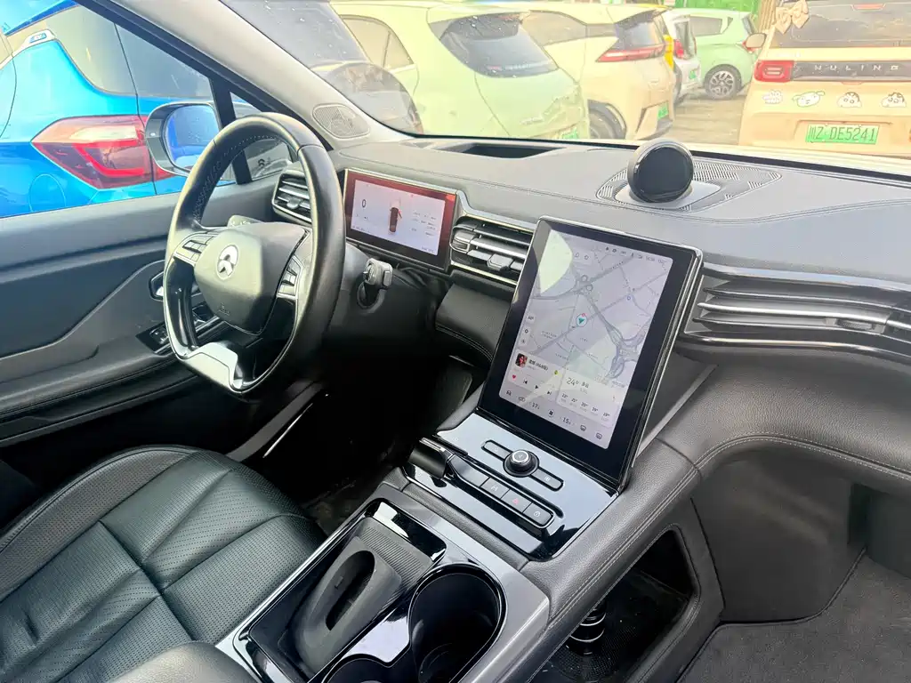 NIO ES8 — миниатюра 9
