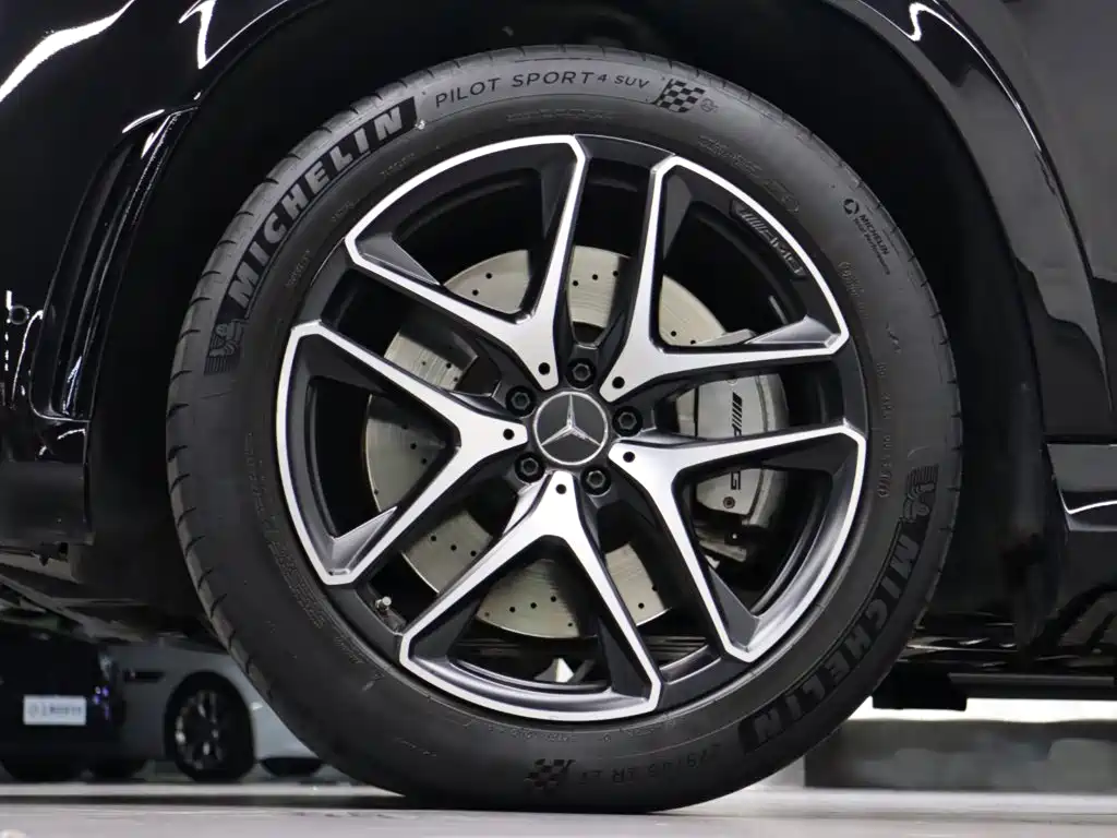 Mercedes-Benz GLE AMG — миниатюра 31