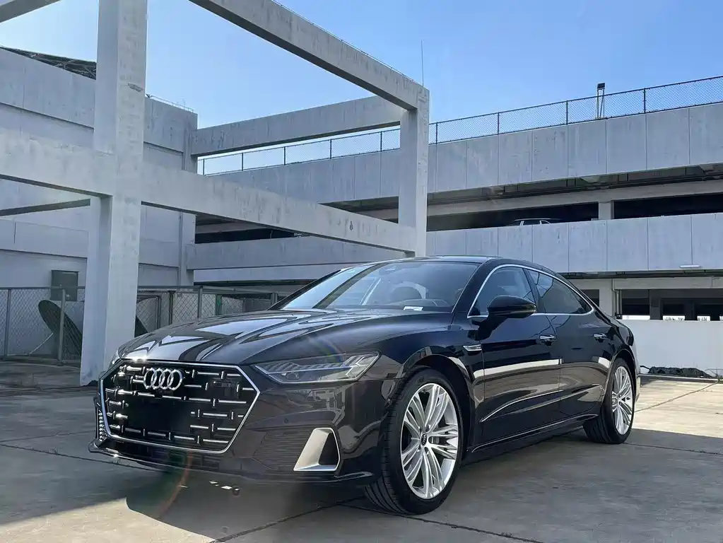Audi A7L