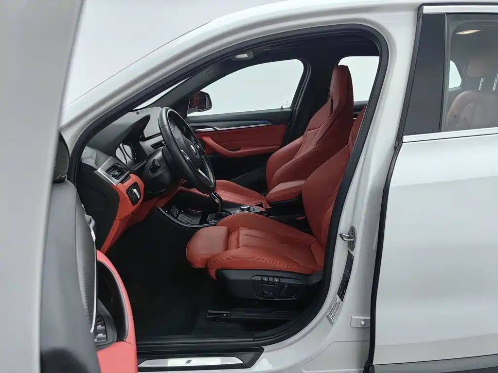 BMW X2 — миниатюра 10
