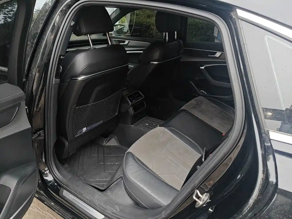 Audi A6L — миниатюра 13
