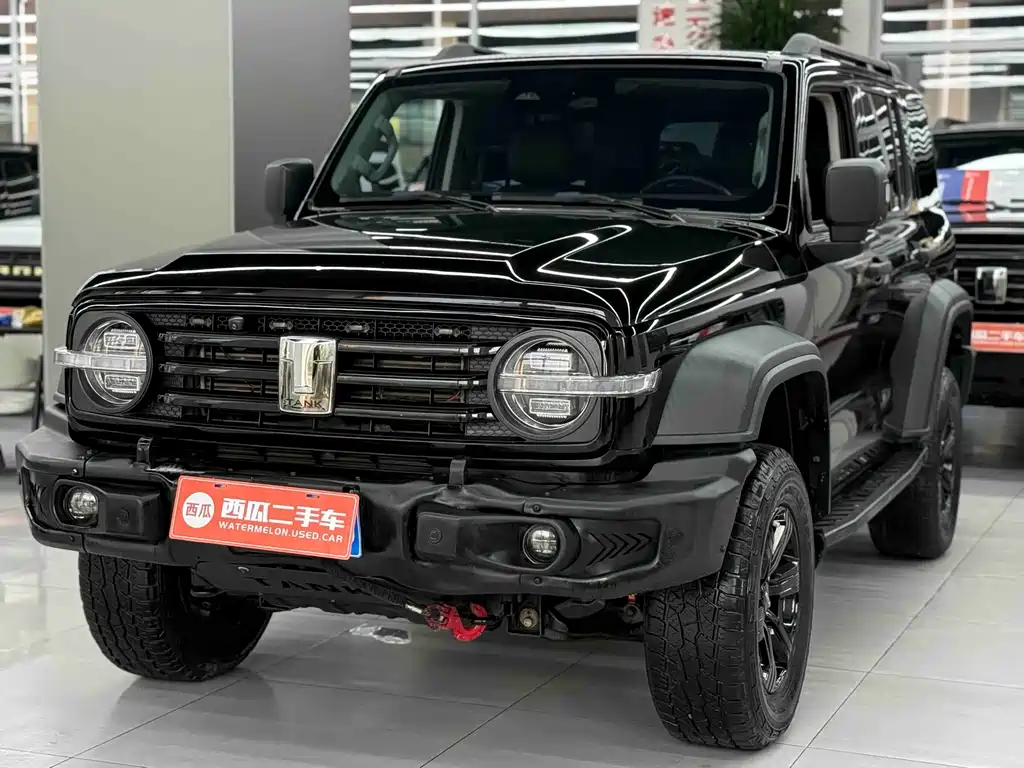 Купить Tank Tank 300