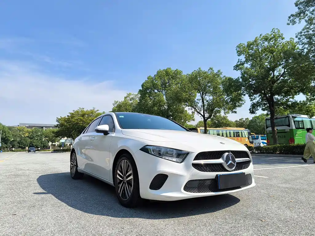 MERCEDES-BENZ A CLASS