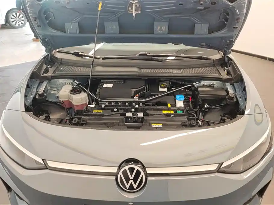 VOLKSWAGEN ID.7 VIZZION