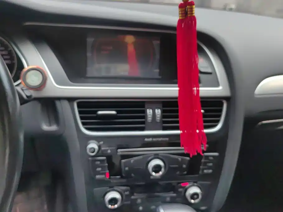 Audi A4L — миниатюра 13