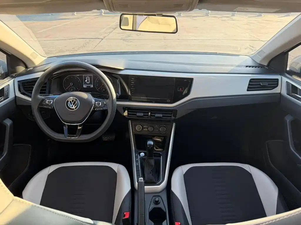 Volkswagen Polo — миниатюра 4