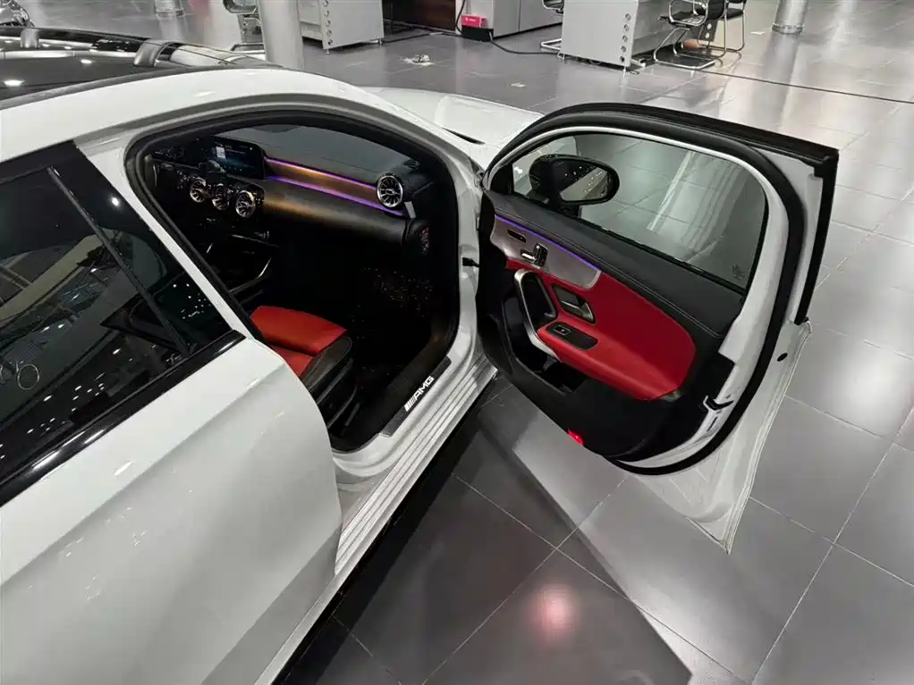 Mercedes-Benz A-Class AMG (Import) — миниатюра 21