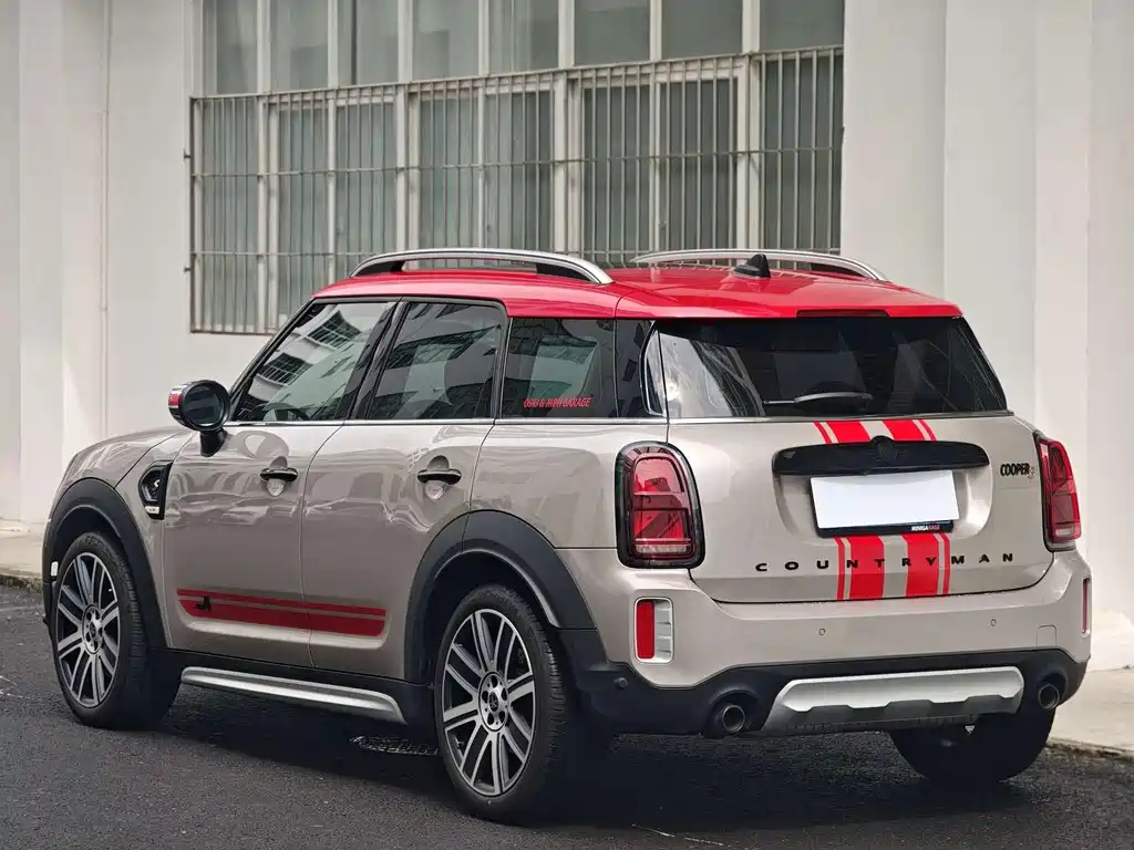 MINI Countryman Facelift 2.0T COOPER S ALL4 Connoisseur, фото 3