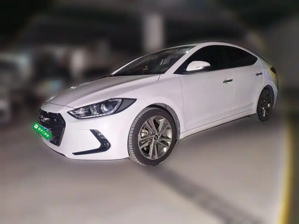 Hyundai Elantra 2019