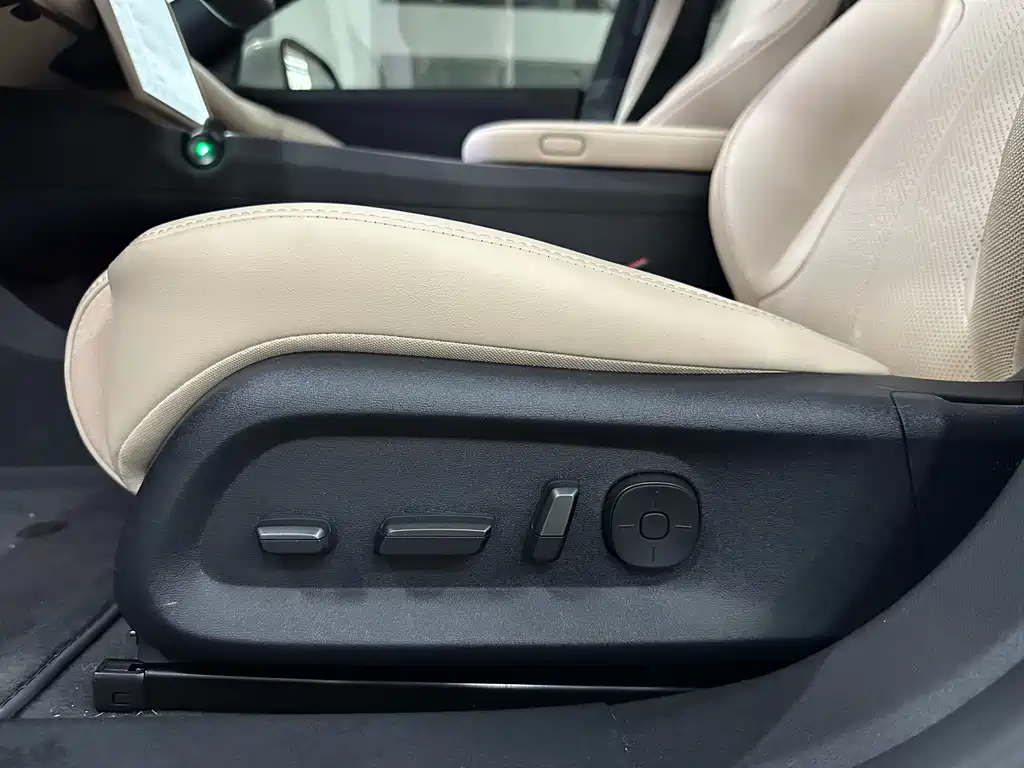 NIO ET5T — миниатюра 27