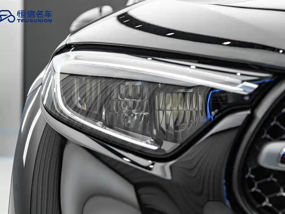 Mercedes-Benz GLC 2023 GLC 260 L 4MATIC Luxury 5 мест