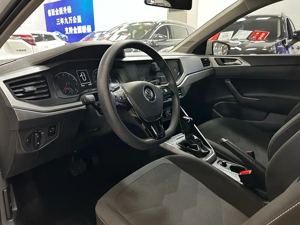Volkswagen Polo — миниатюра 4