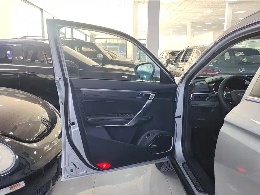 GEELY AUTOMOBILE BOYUE