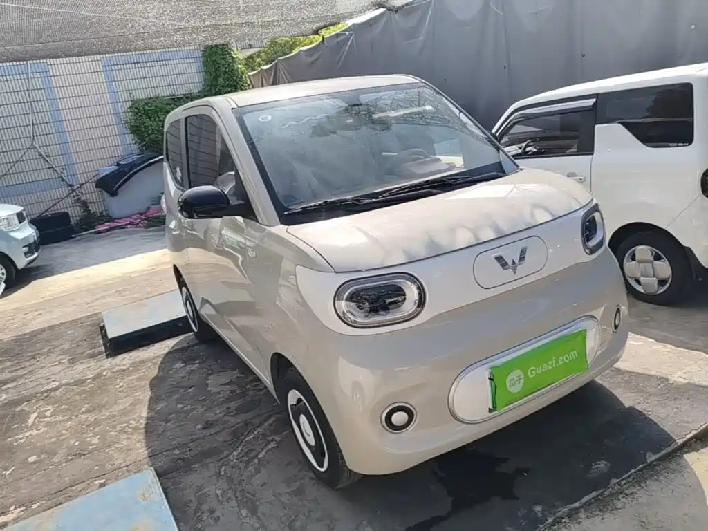 Wuling MINIEV — миниатюра 4