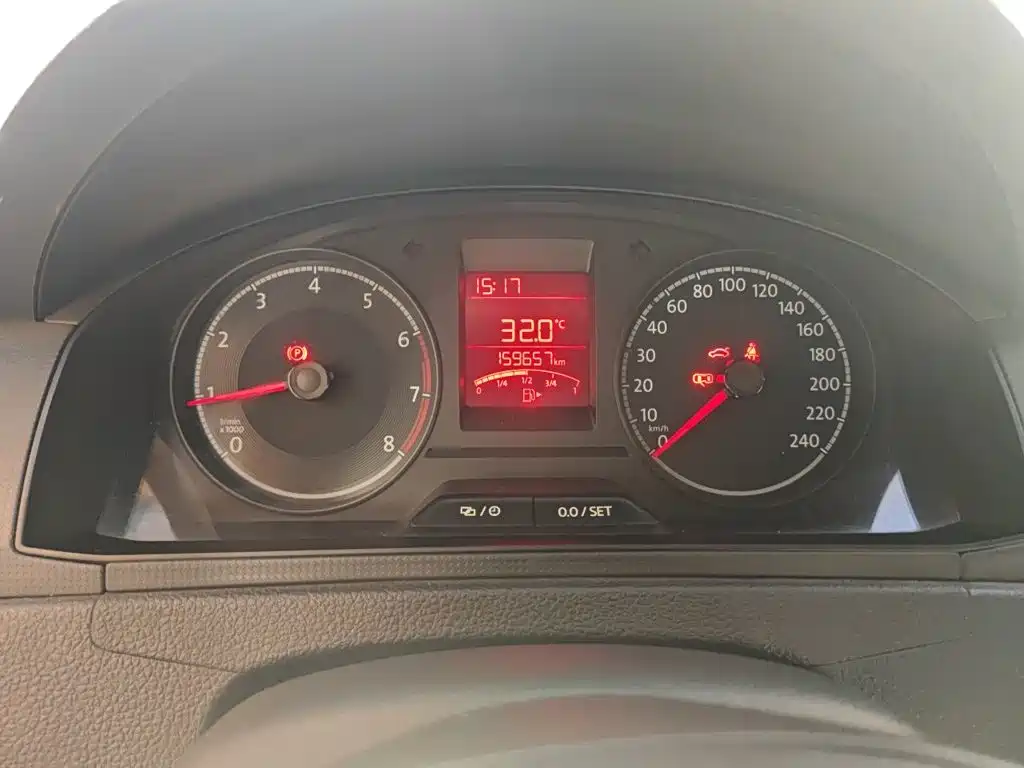 Volkswagen Santana — миниатюра 7