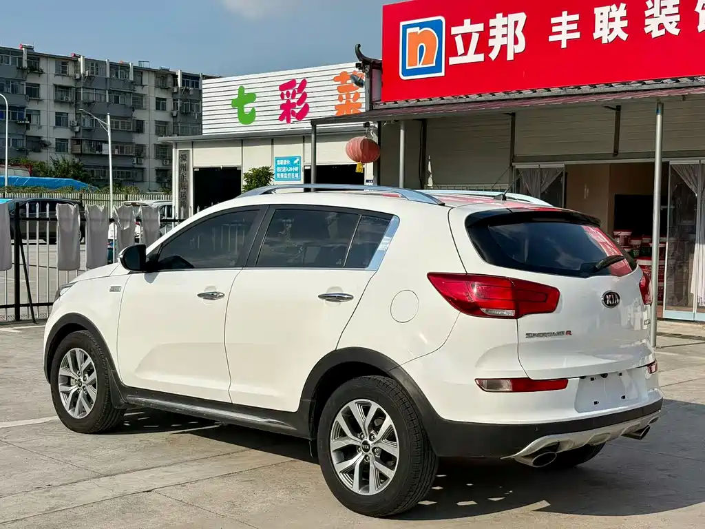 Kia Sportage — миниатюра 7