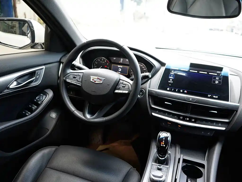 Cadillac CT5 — миниатюра 12