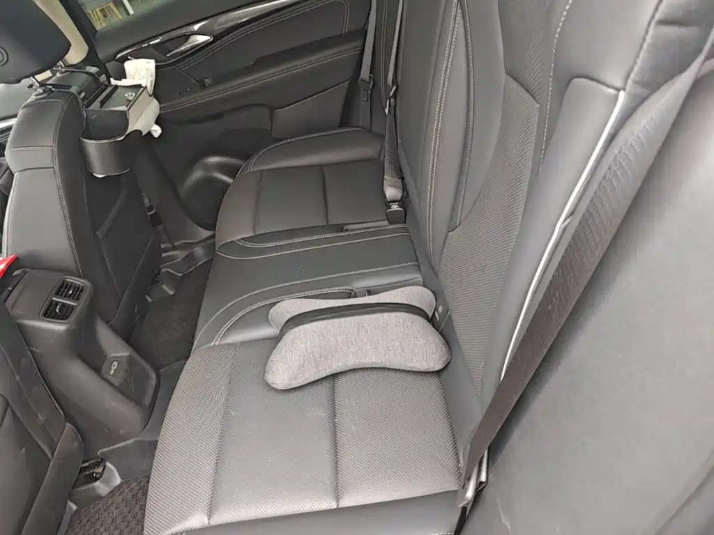 Buick Envision Plus — миниатюра 17