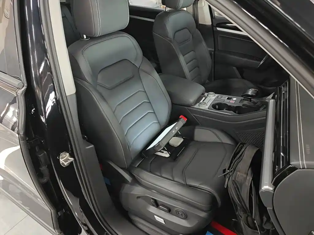 Volkswagen Touareg — миниатюра 25