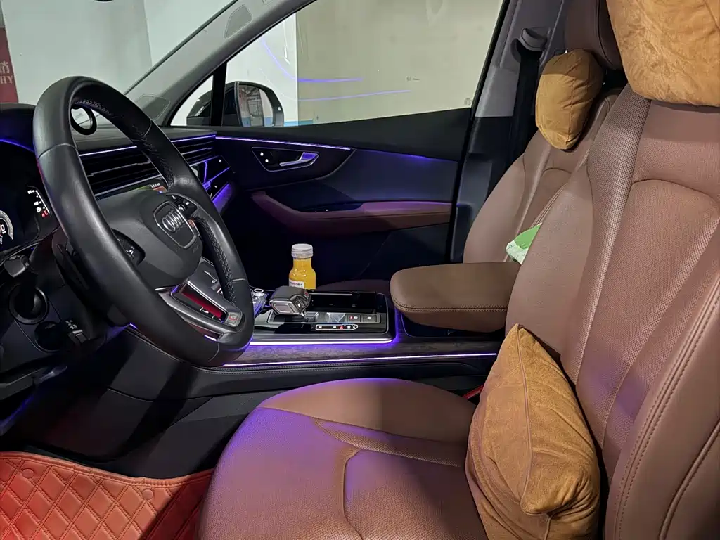 Audi Q7 — миниатюра 3