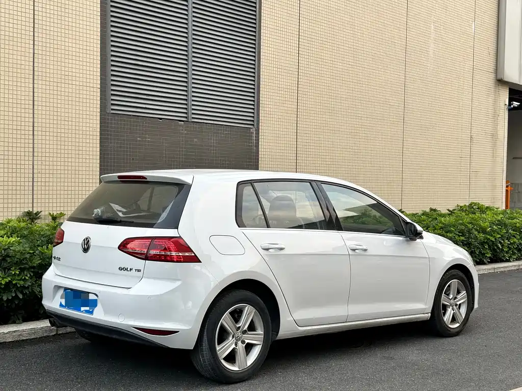 Volkswagen Golf — миниатюра 15
