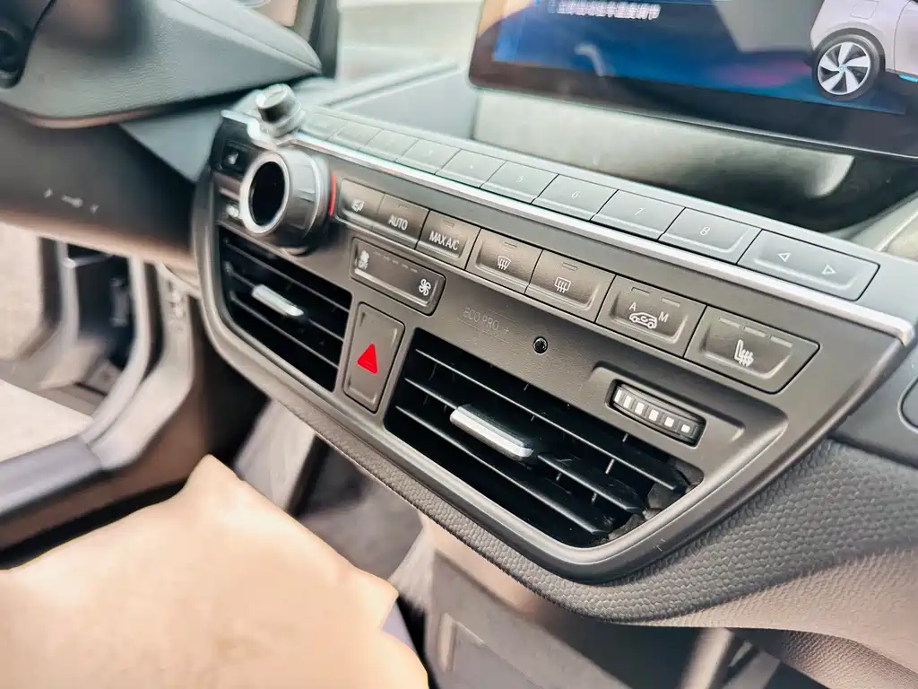 BMW i3 (Import) — миниатюра 37