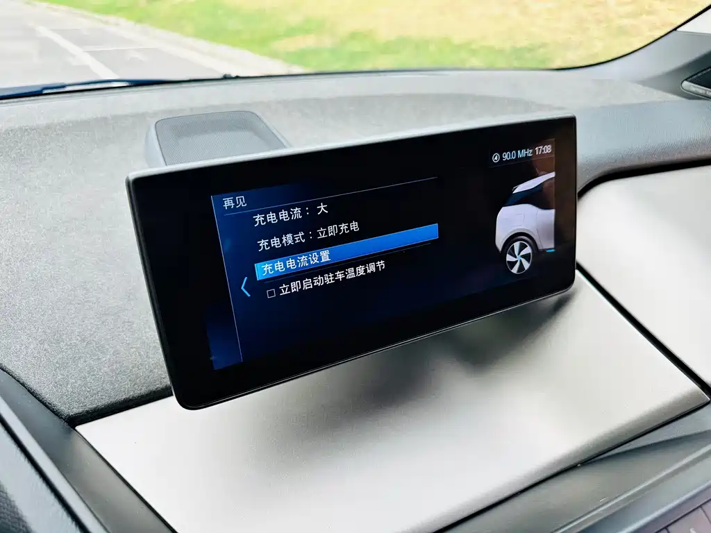 BMW i3 (Import) — миниатюра 43