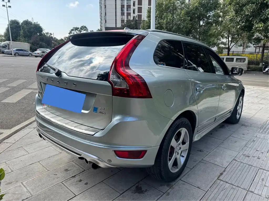 Volvo XC60 (Import) — миниатюра 5