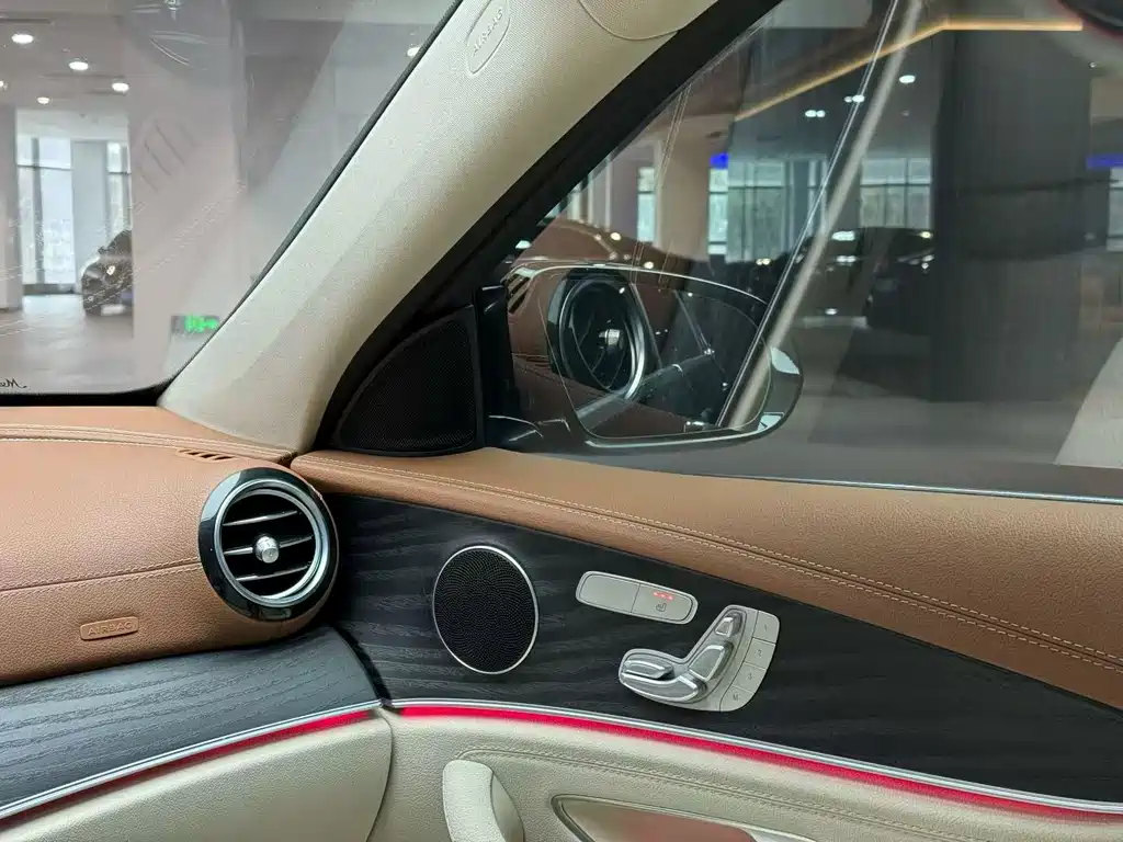 Mercedes-Benz E-Class E 2022 E 300 L Fashion