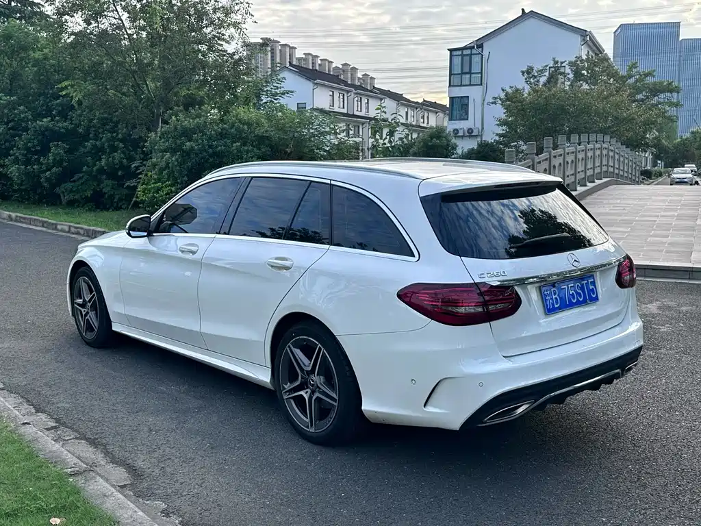 Mercedes-Benz C-Class (Import) — миниатюра 9