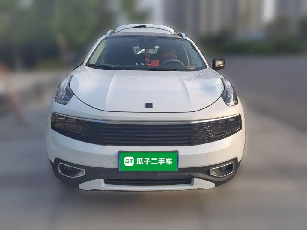 Lynk & Co 01 — миниатюра 2