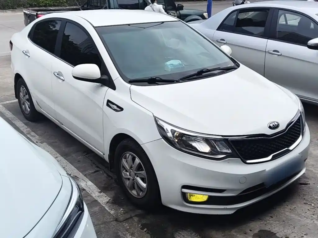 Kia K2 — миниатюра 4