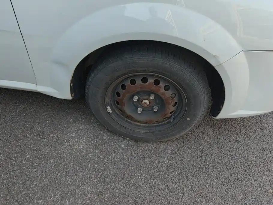Buick Excelle — миниатюра 6