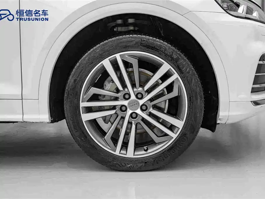Audi Q5L — миниатюра 11