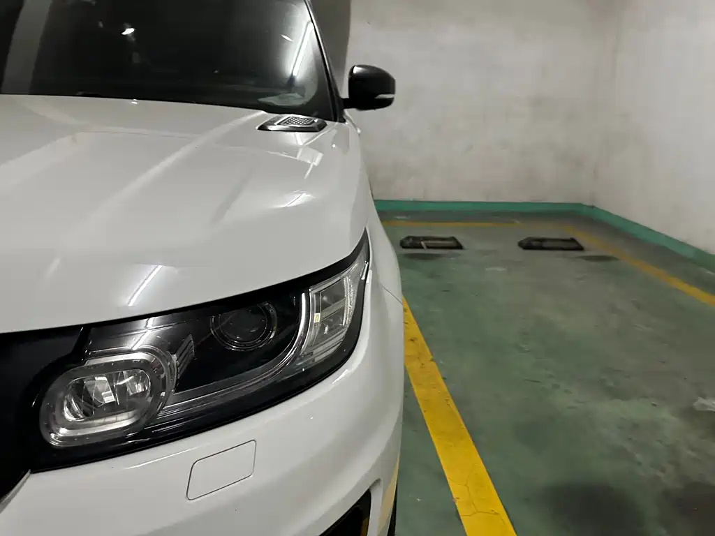 Land Rover Range Rover Sport 2017 3.0 SC V6 SE