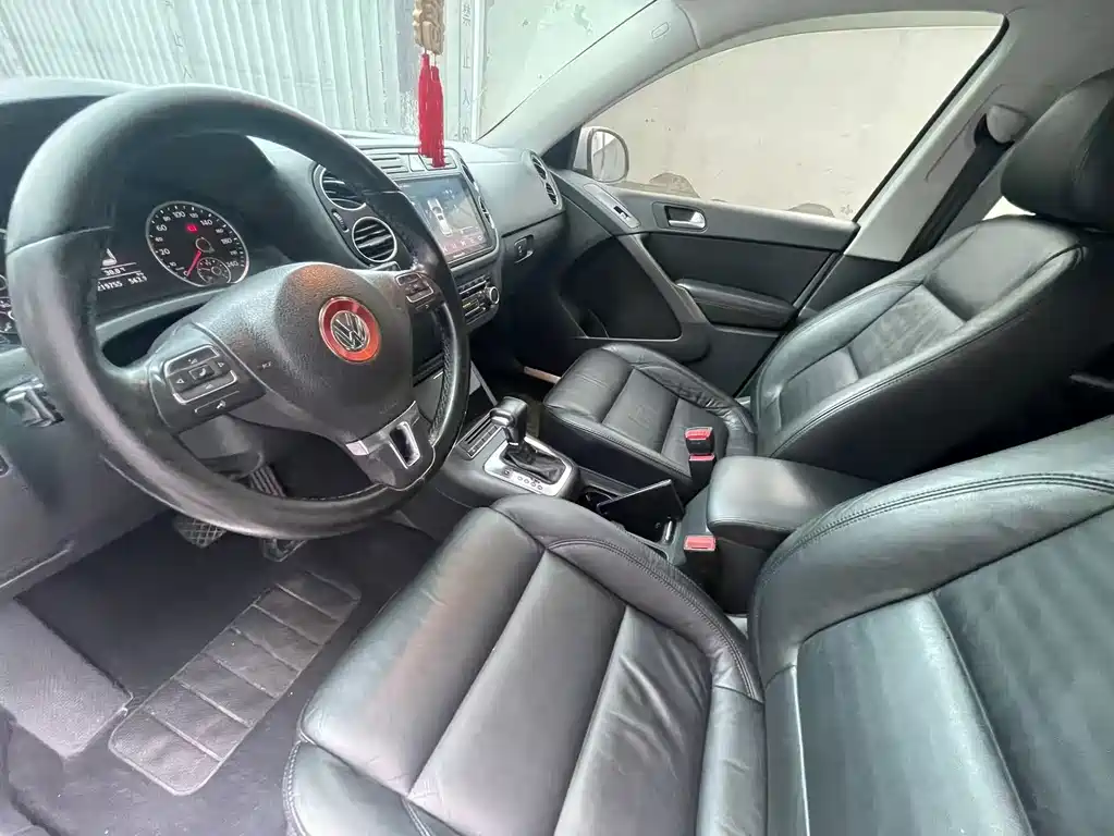 Volkswagen Tiguan — миниатюра 19