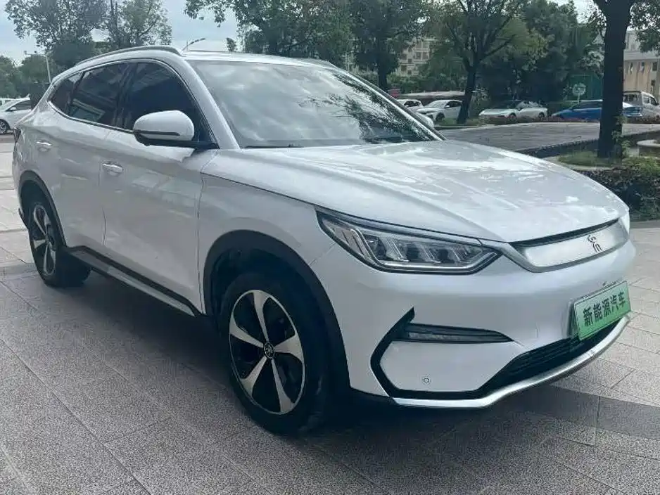 BYD PLUS New Energy — миниатюра 3
