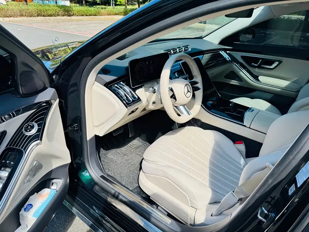 Mercedes-Benz S-Class — миниатюра 4