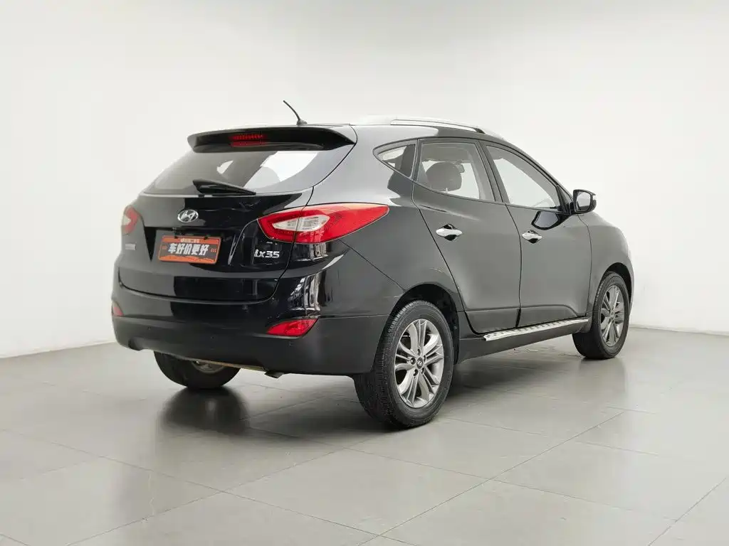 Hyundai ix35 — миниатюра 2
