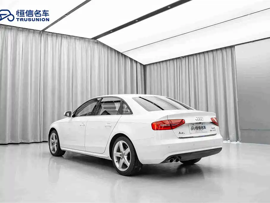 Audi A4L — миниатюра 7