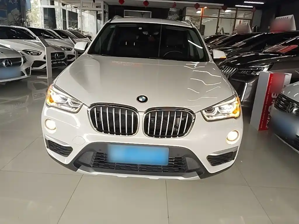 BMW X1 — миниатюра 3