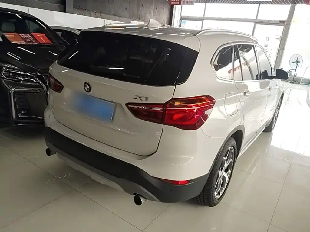 BMW X1 — миниатюра 7