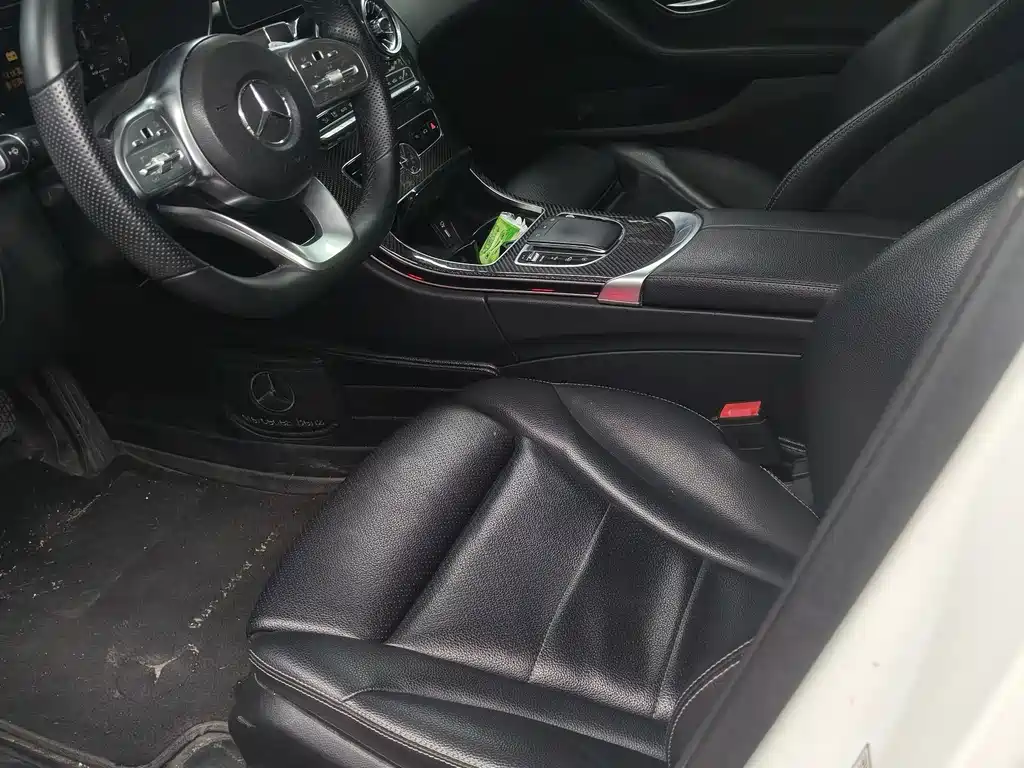 Mercedes-Benz C-Class — миниатюра 4