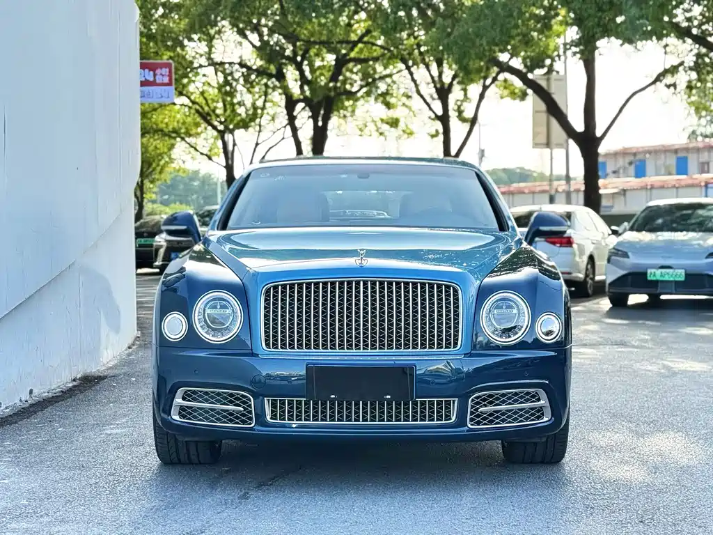 Bentley Mulsanne — миниатюра 3