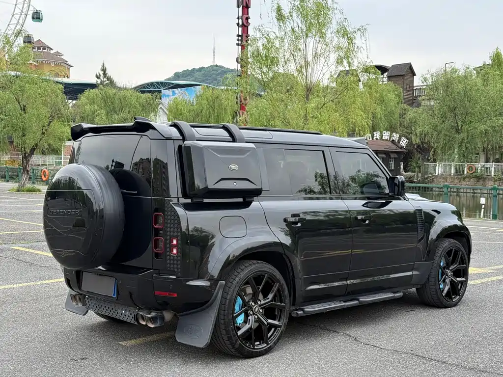 Land Rover Land Rover Defender 2020 110 P400 SE