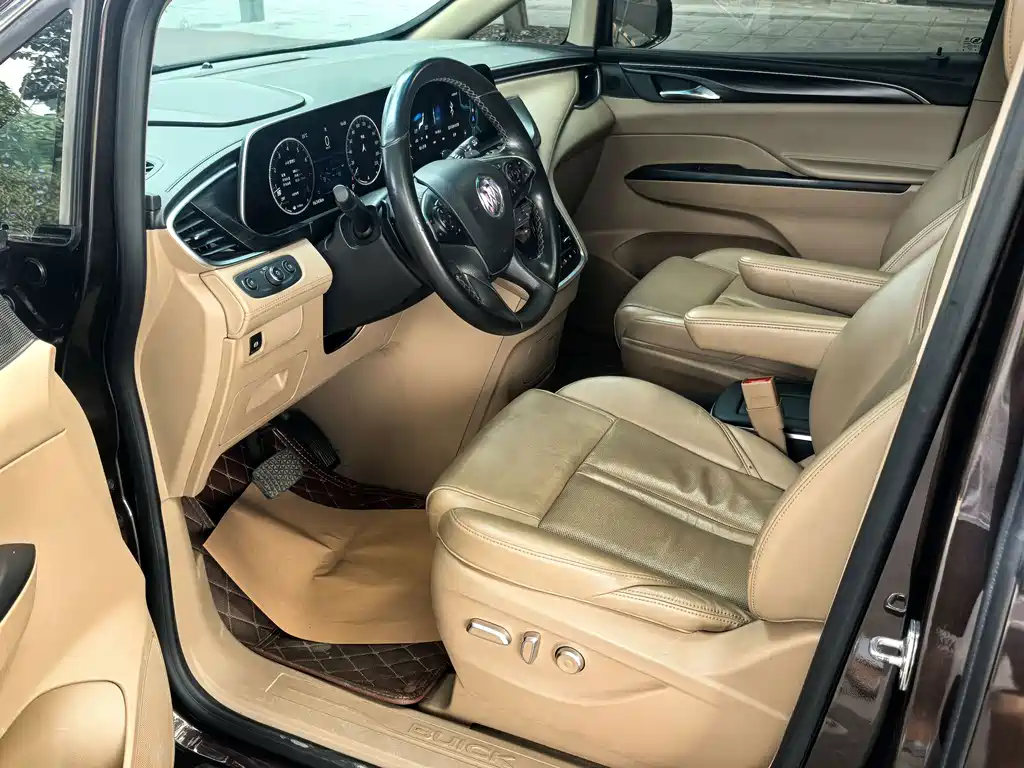 Buick GL8 — миниатюра 12
