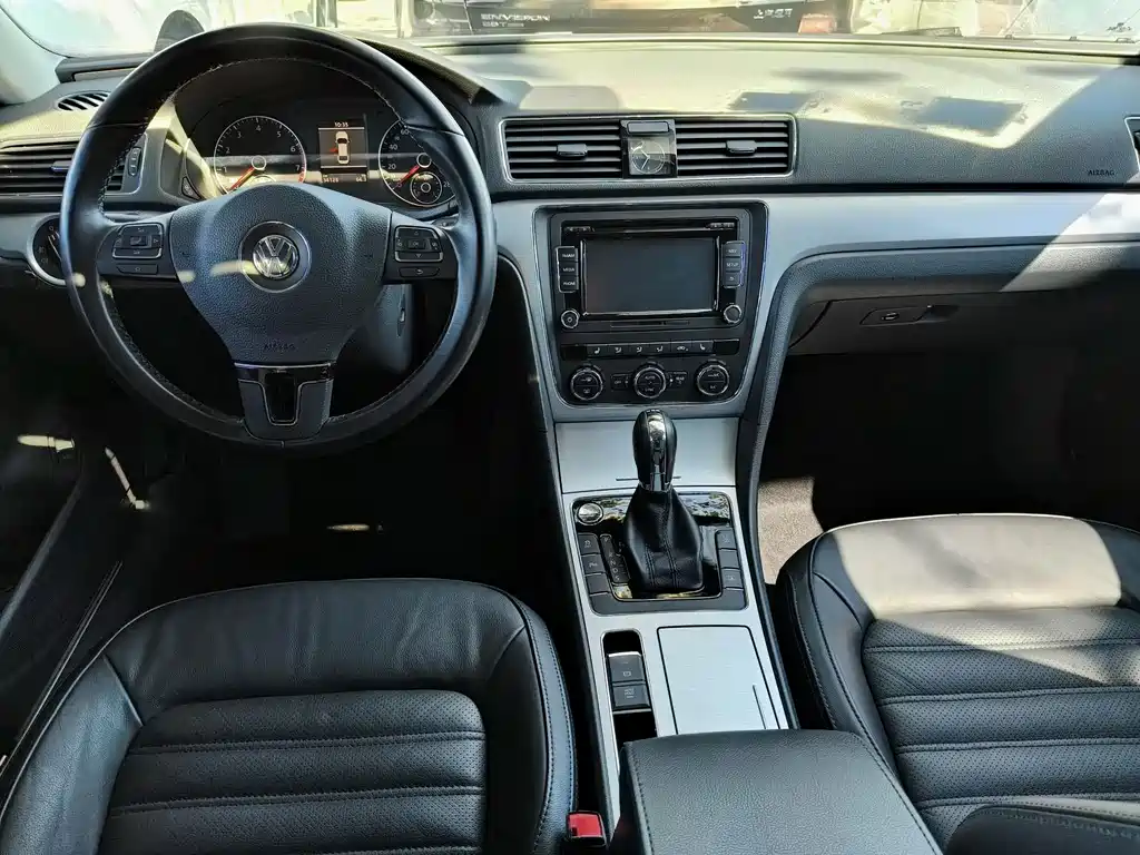 Volkswagen Passat — миниатюра 15