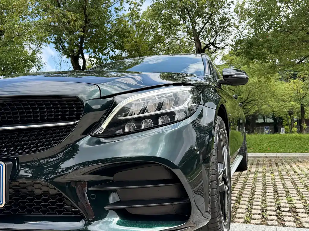 Mercedes-Benz C-Class — миниатюра 18