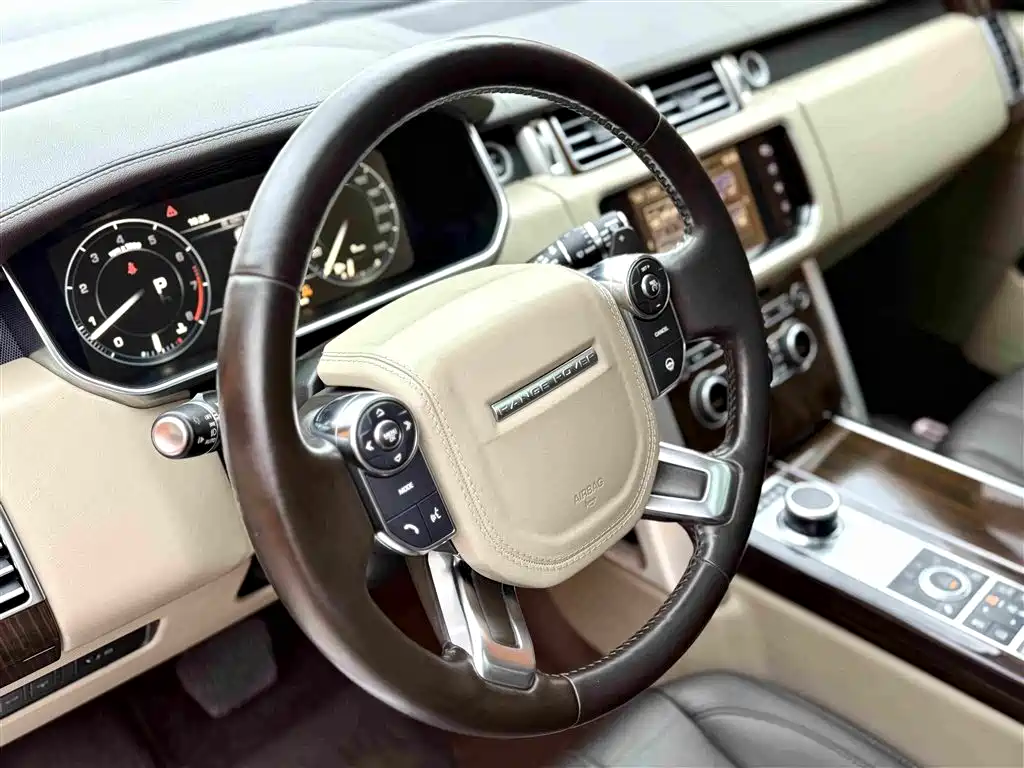 Land Rover Range Rover — миниатюра 10